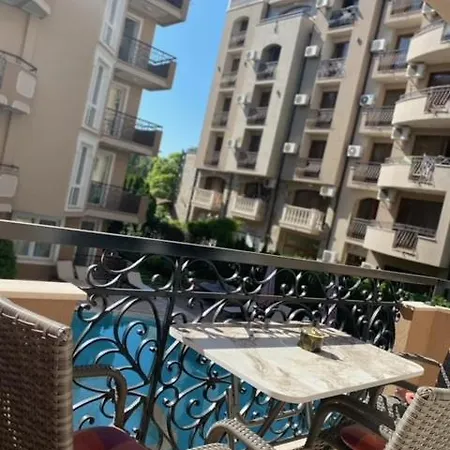 Dawn Park Deluxe Hotel de apartamente