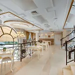 Aparthotel Dawn Park Deluxe 3*
