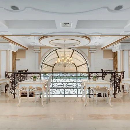 Dawn Park Deluxe Ξενοδοχείο με διαμερίσματα
