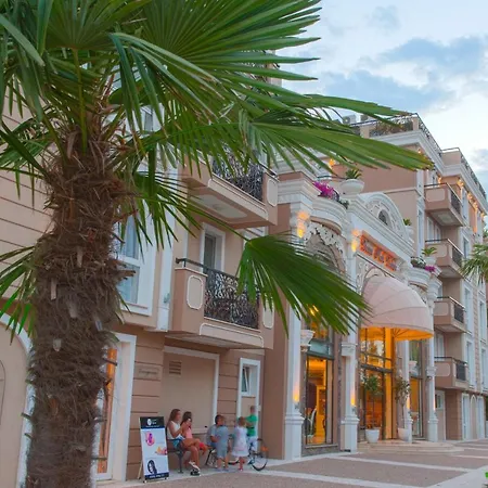 Dawn Park Deluxe Hotel apartamentowy Słoneczny Brzeg