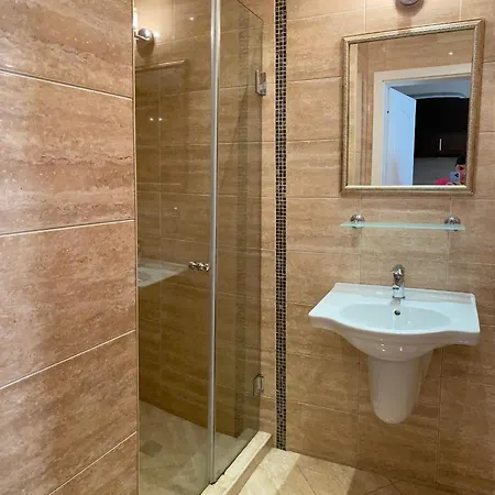 Dawn Park Deluxe Ξενοδοχείο με διαμερίσματα