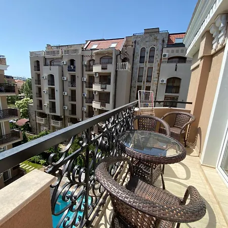 Hotel apartamentowy Dawn Park Deluxe 4*