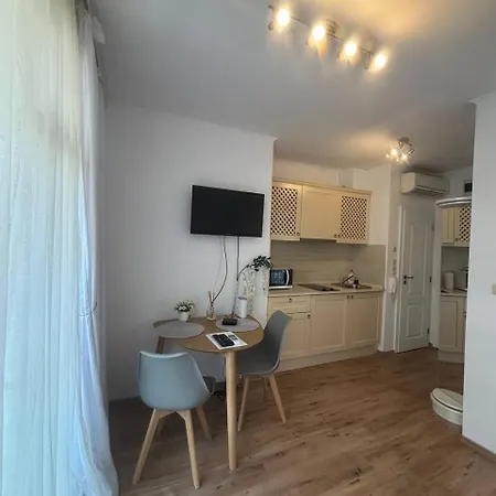 Dawn Park Deluxe Słoneczny Brzeg