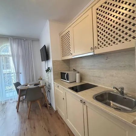 Hotel apartamentowy Dawn Park Deluxe 2*
