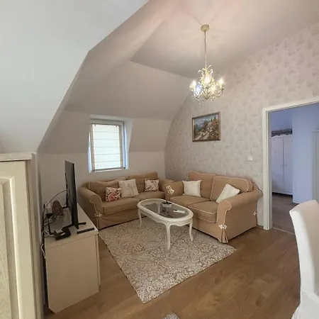 Hotel apartamentowy Dawn Park Deluxe 2*