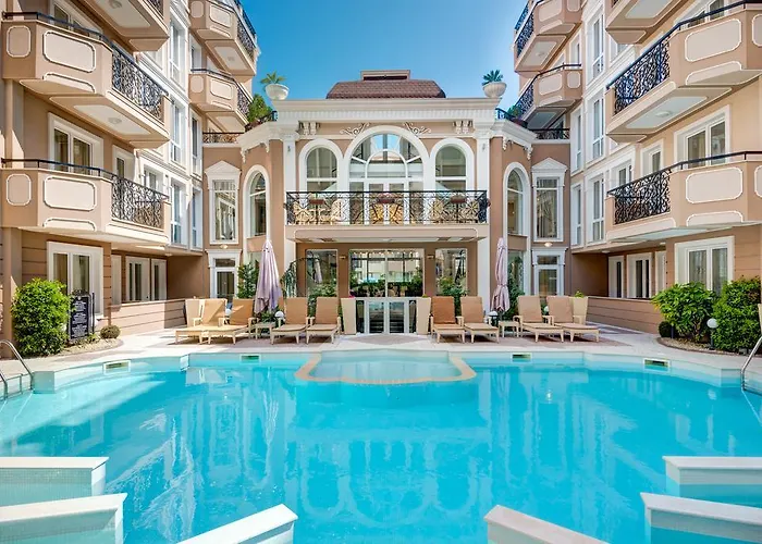 Dawn Park Deluxe Hotel de apartamente 4*