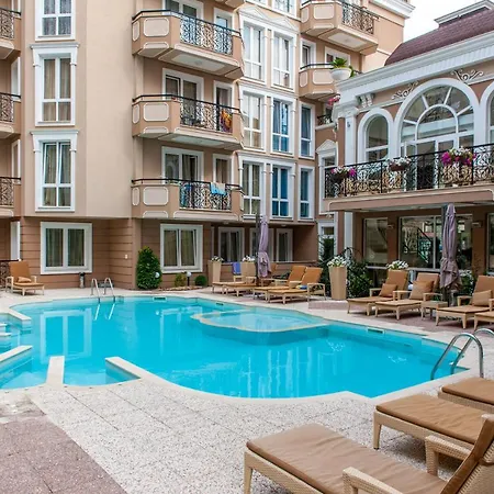 Dawn Park Deluxe Aparthotel